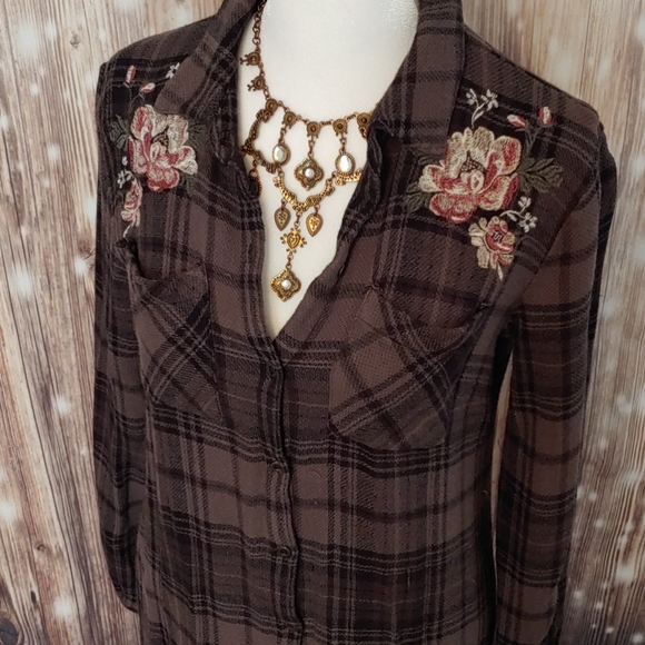 Knox Rose Tops - Knox Rose Embroidered Extra Long Button Down Plaid